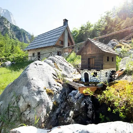 Mountain Heart House Trenta